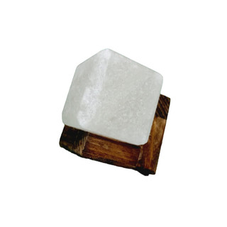 استند رومیزی تزیینی مدل سنگ نمک مدل cubic04 به همراه پایه چوبی