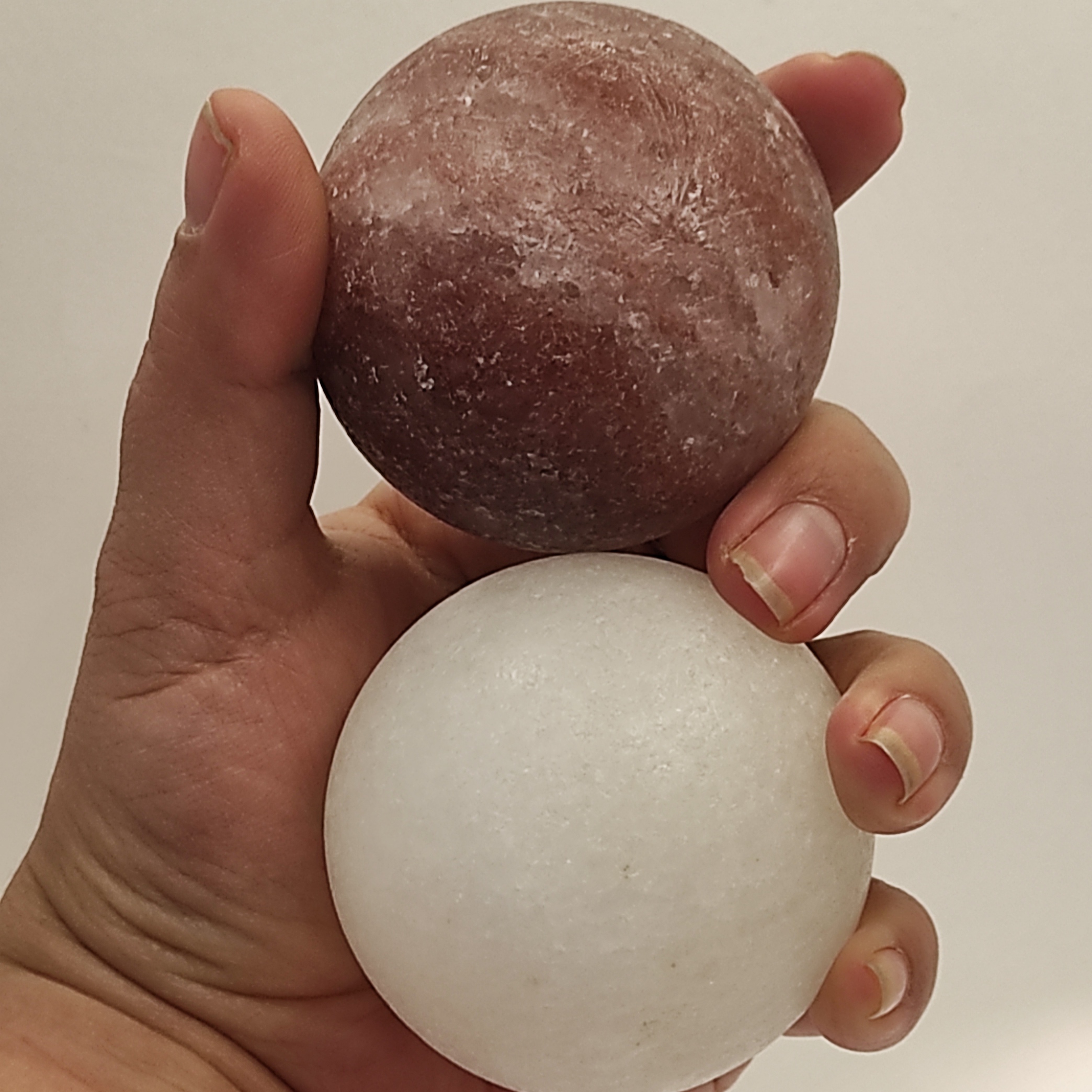 سنگ نمک ماساژ مدل گوی قطر 6