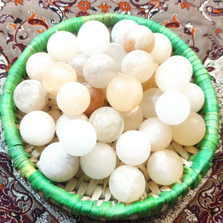سنگ نمک ماساژ مدل گوی قطر2.5