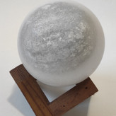 گوی سنگ نمک قطر 10 با پایه چوبی