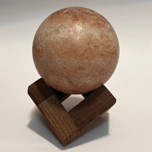 گوی سنگ نمک قطر ۷ با پایه