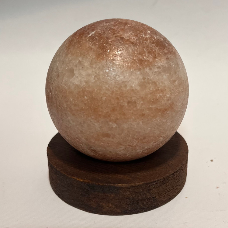 گوی سنگ نمک قطر ۷ با پایه