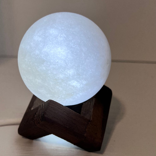 آباژور سنگ نمک کروی قطر 7 B4